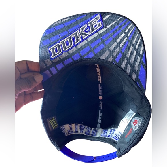 Top of the World TOW Duke Blue Devils Embroidered Logo Youth Snap back Cap - Picture 3 of 8
